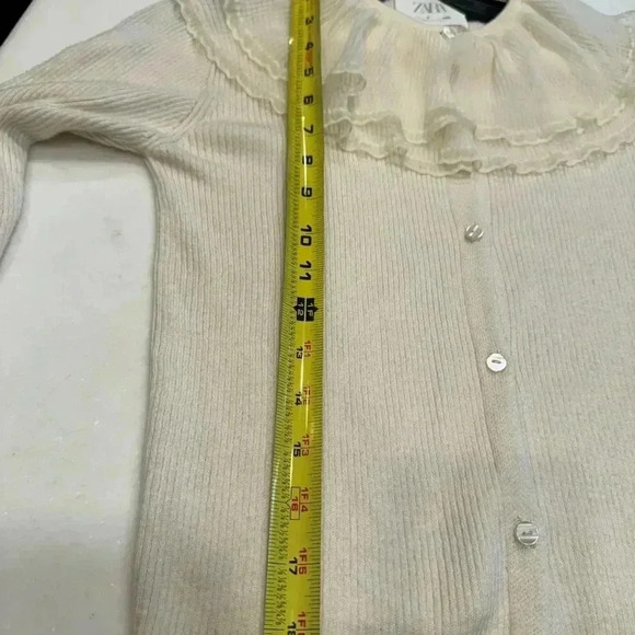 Zara girls button up ivory sweater with a lace collar size 9 - Picture 5 of 7